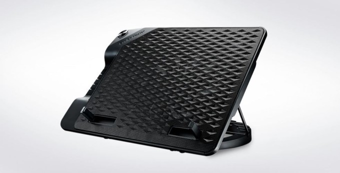 Cooler Master ERGOSTAND III, nastavitelná chladící podložka pod notebook, USB, 230 mm, černá