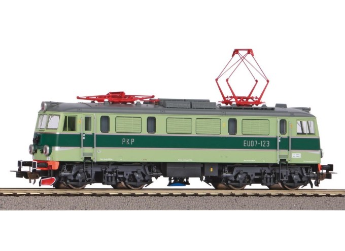 Piko Elektrická lokomotiva EU07 PKP IV - 96380