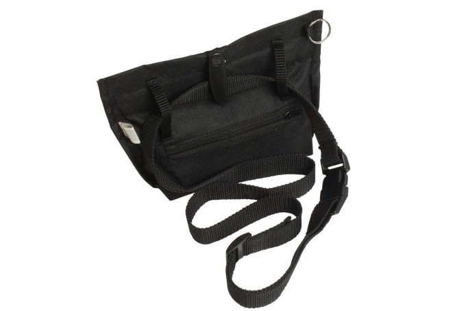 Karlie Pamlskovník černý 19x22cm