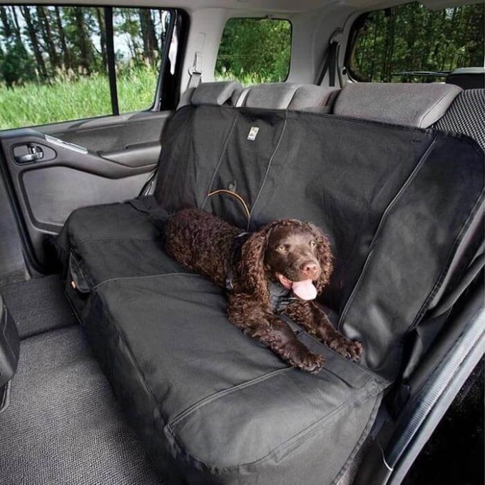 Kurgo Ochranný přehoz na zadní sedadla Wander Bench Seat Cover černý