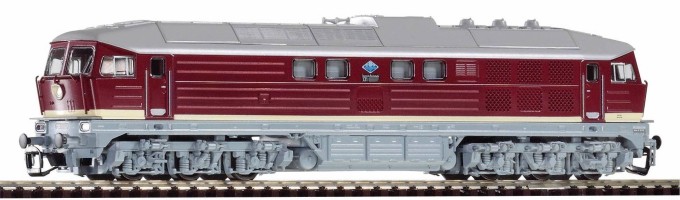Piko Dieselová lokomotiva BR 131 „Ludmilla“ DR IV - 47327