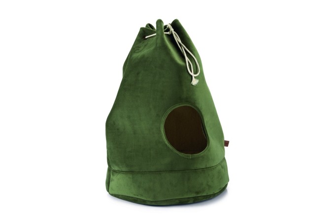 Designed by Lotte Pelíšek pro kočky Vilar zelený 45x60x45cm