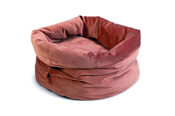 Designed by Lotte Pelíšek pro kočky Fluco růžový 45x35x45cm