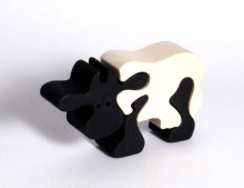 Fauna Dřevěné vkládací puzzle z masivu kráva černá